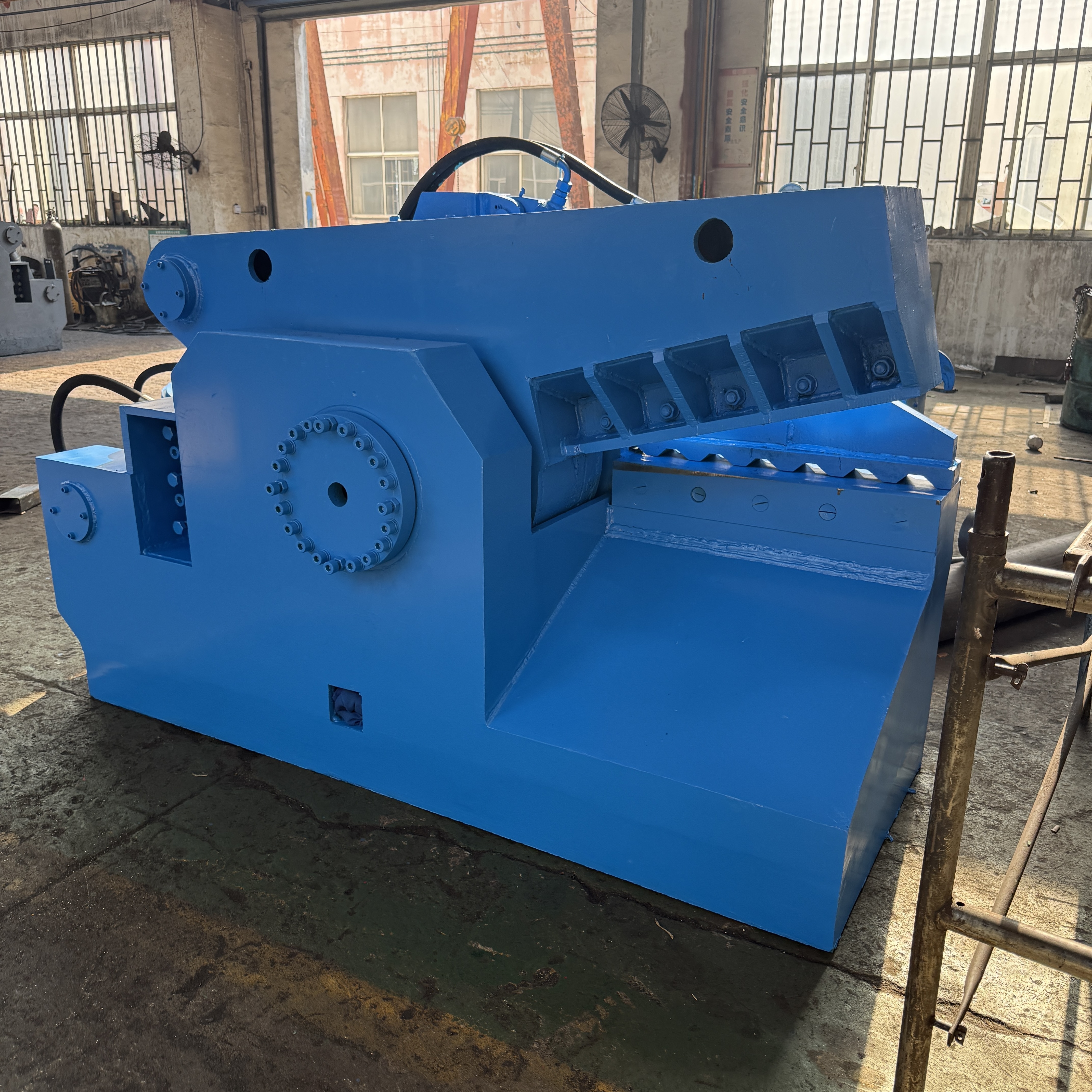 Hydraulic Scrap Metal Cutting Machine 1200kN for Rebar and Steel Cutting