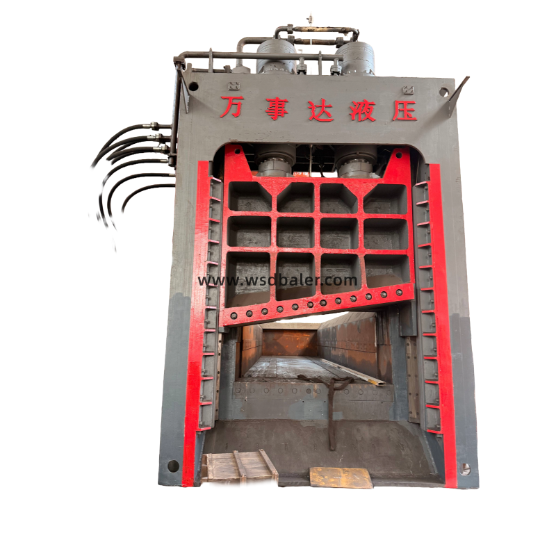 Reinforced Heavy-Duty Gantry Shear With 1800mm Balde Size For Structural Steel And Demolition Scrap