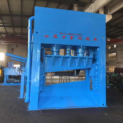 سیستم کنترل PLC ماشین تراش صنعتی با جعبه شارژ 8000 میلی متری برای حیاط های خرد شده